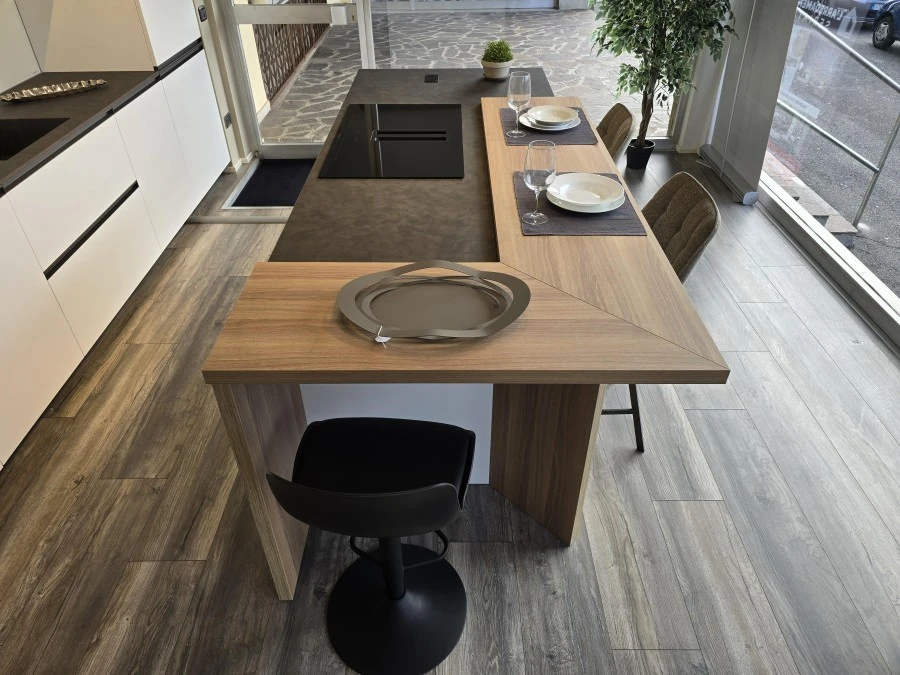 Cucina con Isola Produzione Artigianale Hera - immagine 4
