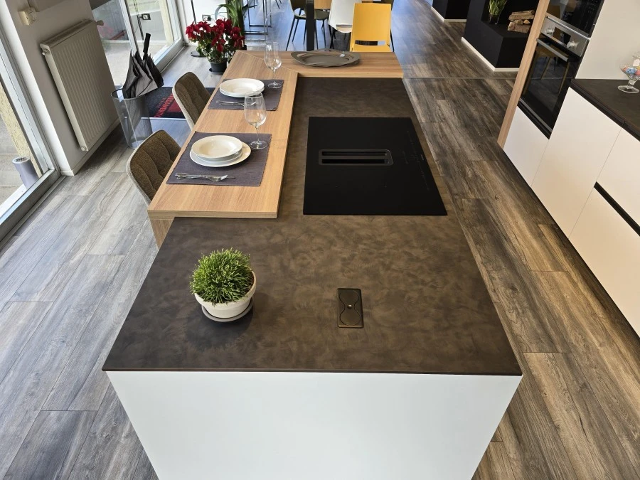 Cucina con Isola Produzione Artigianale Hera - immagine 10