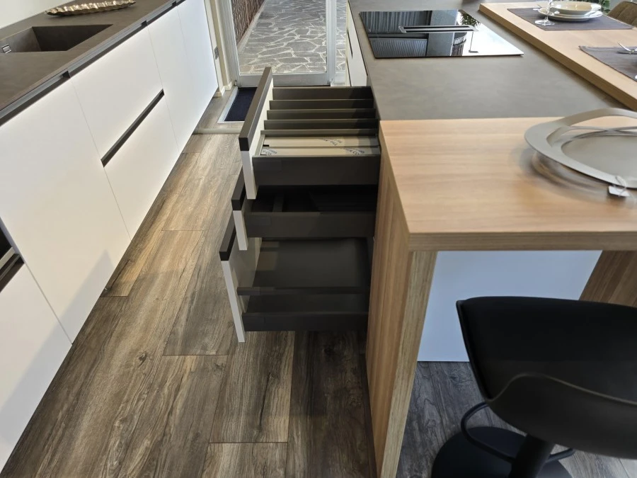 Cucina con Isola Produzione Artigianale Hera - immagine 16