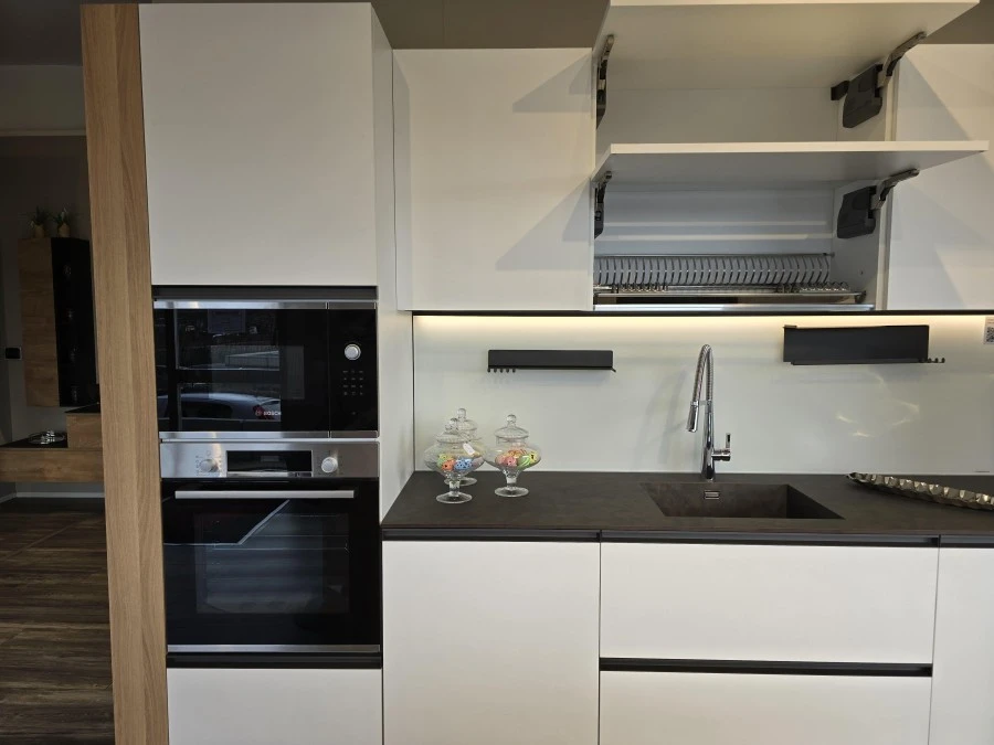 Cucina con Isola Produzione Artigianale Hera - immagine 17